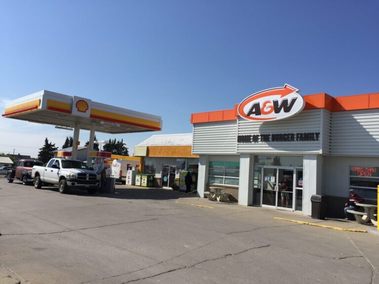 e49b87 cfeefe12bf9943be974f9a5f776d588cmv2 scaled 768x576